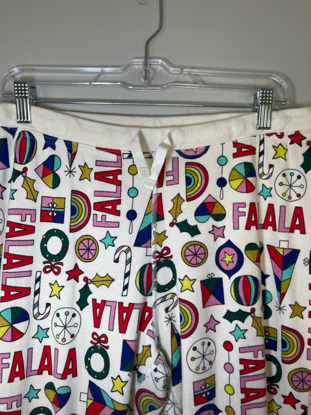 Hanna Andersson White Joggers with Multicolor Holiday 'Fa La La' Print - Picture 5 of 7